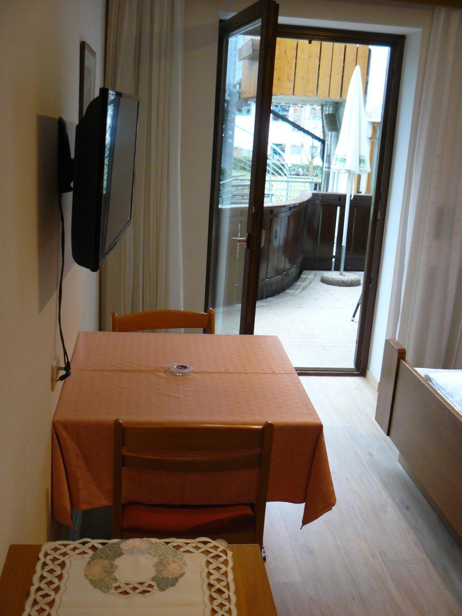 Hotel Garni Savoy Castelrotto Room photo